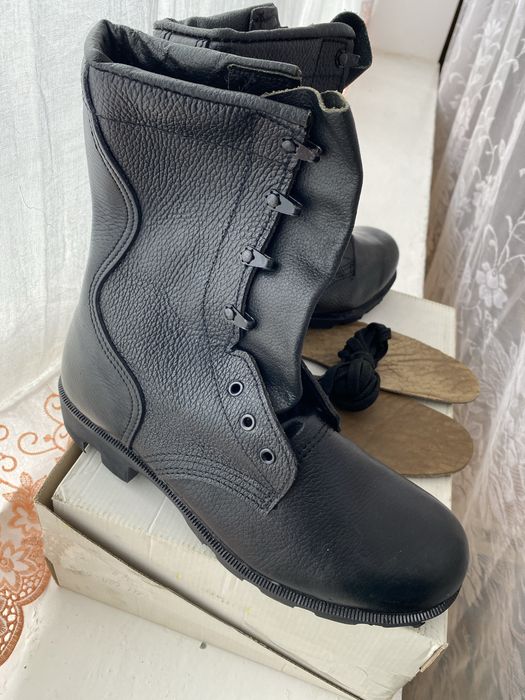 Берцы Таланы 42-43р рефльонки