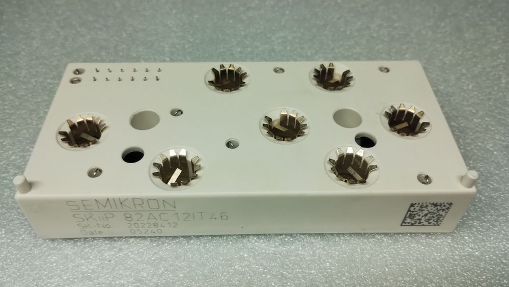 Moduł IGBT SKiiP 82AC12IT46 Semikron