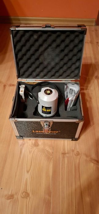 Laser Auto Cross 3c powerbright, uszkodzony.