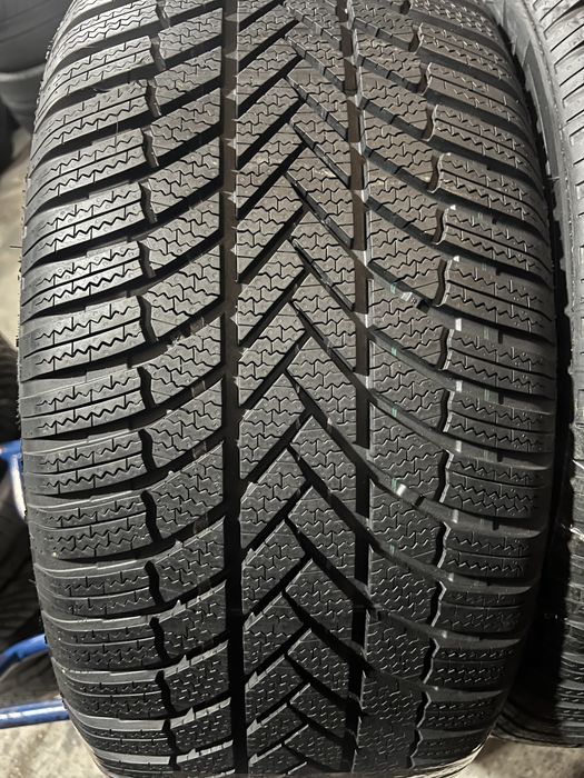255/50/19 R19 Bridgestone Blizzak LM005 4шт зима