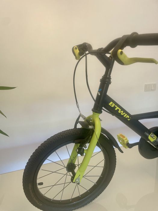 Bicleta B Twin Dark Hero 500 4-6 anos