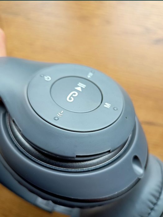 Bezprzewodowe słuchawki Bluetooth