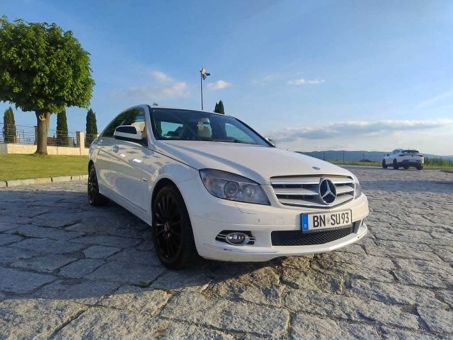Mercedes c180 kompresor avantgarde xenon skóry nowy rozrzad