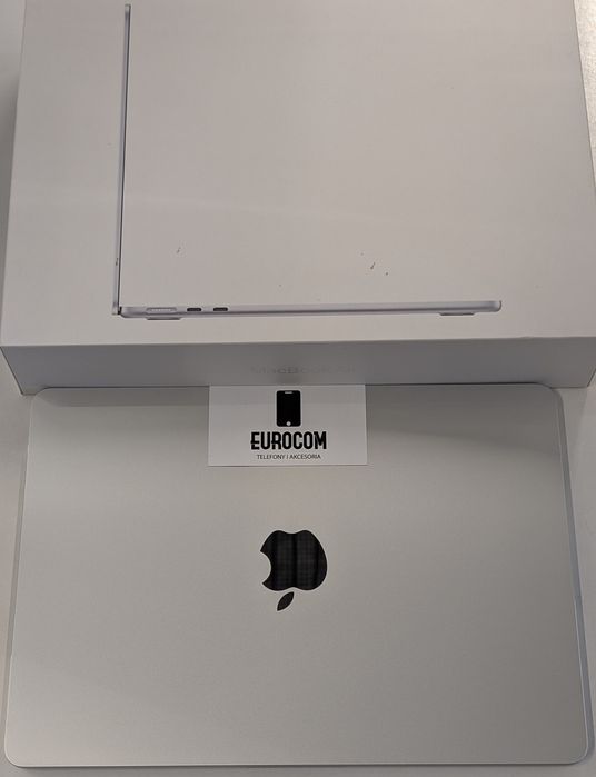 Macbook Air M2 13,6" 8/256GB, Legionowo DH Maxim Pasaż