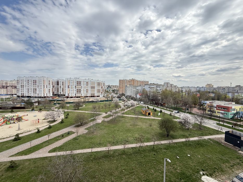 Ліфт!!! Ваучер! Постанова! Мін. Оформлення! 46 кв.м з великою лоджією! ЖК Сади Вишневі, Боголюбова, Софія