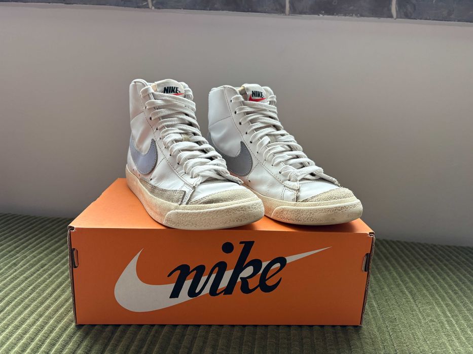 Nike Blazer Mid '77 Vintage – Branco/Azul – Tam. 37.5 – BQ6806-109