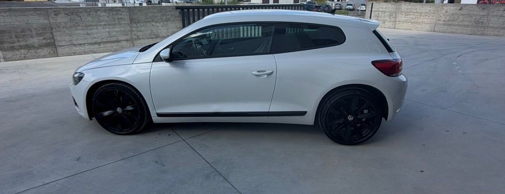 VW Scirocco 2.0 TDI Só 110 Mil Klms — photo 3