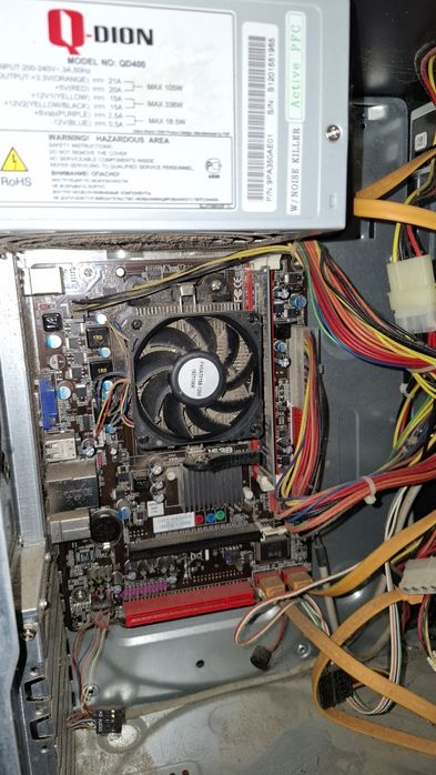 Продам монітор + системний блок на деталі