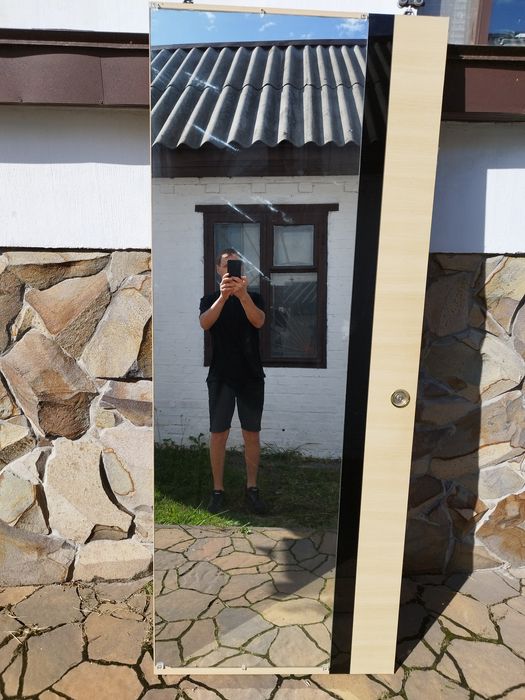 Продам шпонированные двери и деревянную коробку