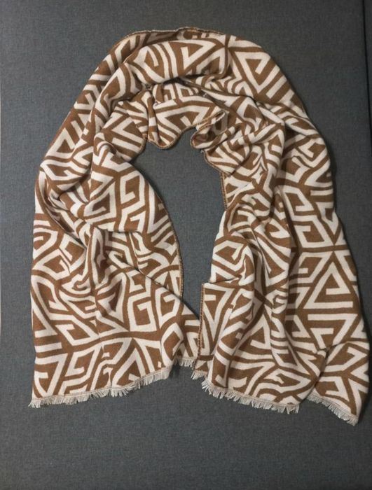 Великий жакардовий шарф  ASOS DESIGN.