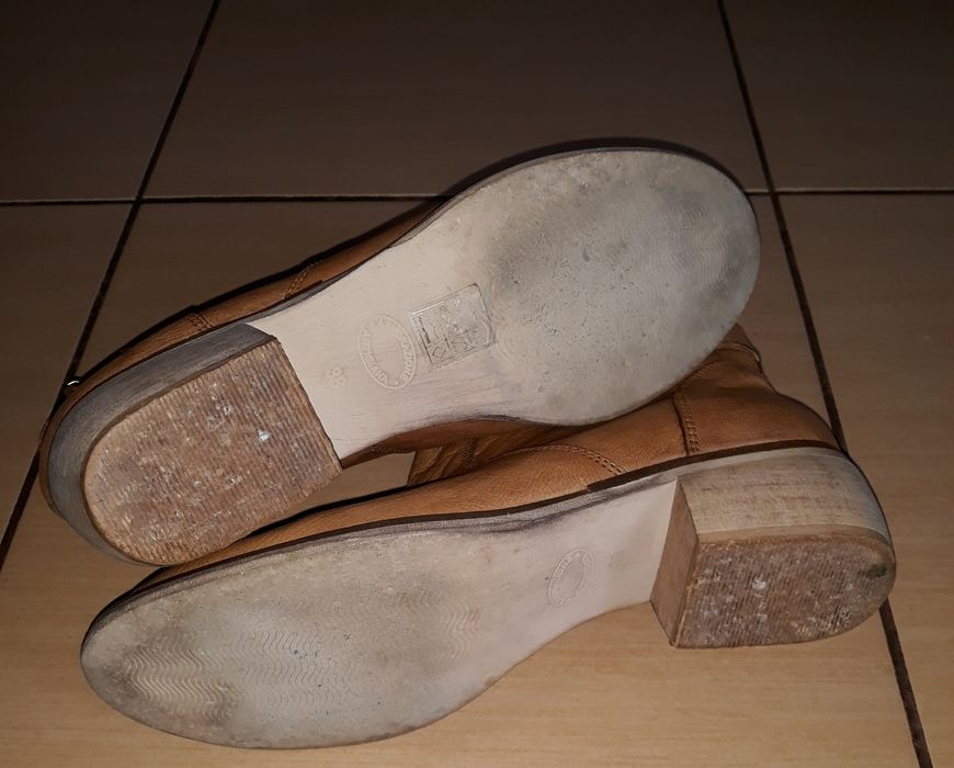 Кожаные демисезонные женские ботинки сапоги Maddison 38 размер ecco