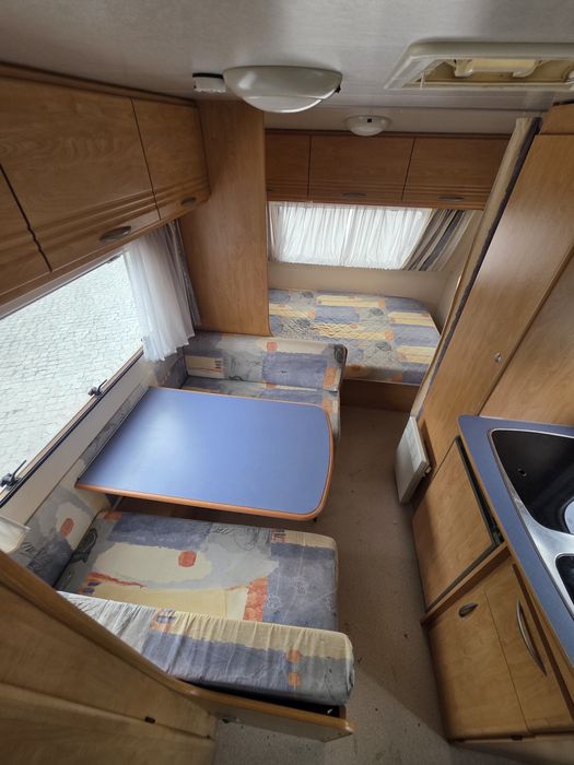 Caravana Caravelair Antarès Luxe 490 | 6 Lugares | 2 Beliches + 2 Camas Casal