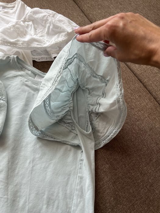 Ніжно-блакитна блуза Zara з рюшами на рукавах для дівчинки