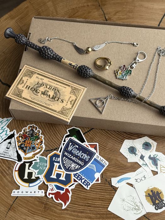 Herry Potter gift box. Подарурнові бокси Гаррі Поттер