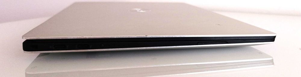Dell XPS 13 7390 - Ecrã 13.3' FHD/Core i5/SSD NVME/8GB RAM