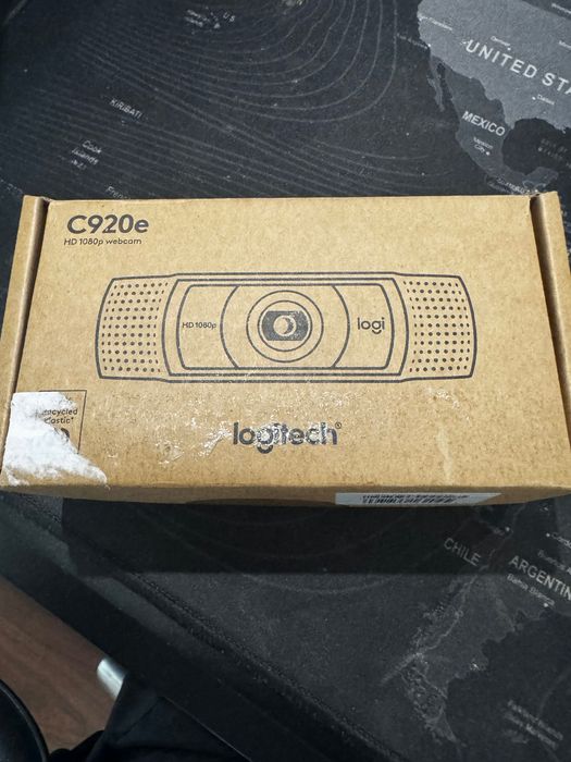 Logitech c920 como nova nunca usada.