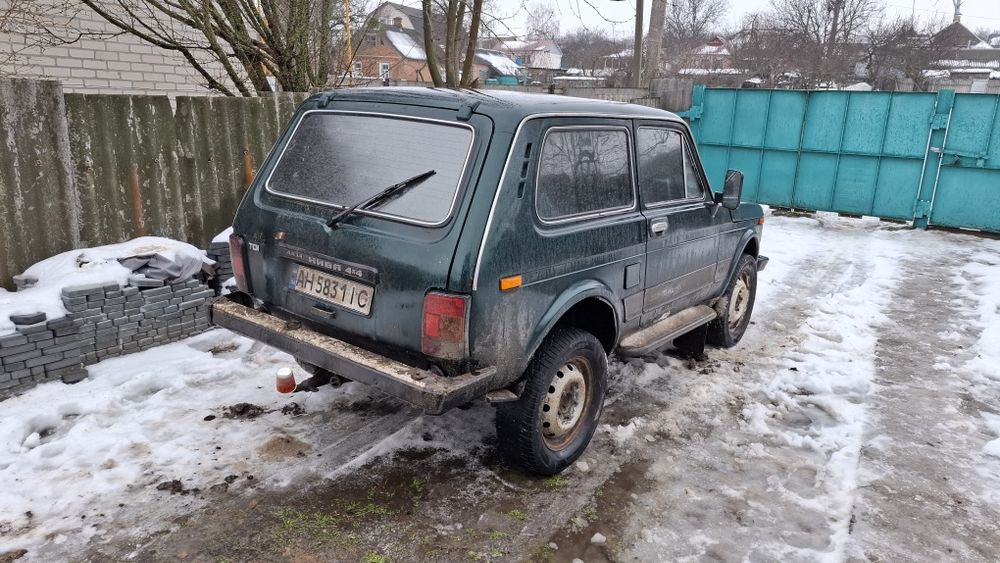 Продам ваз 21213