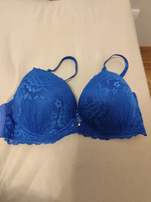 Biustonosz stanik 80c