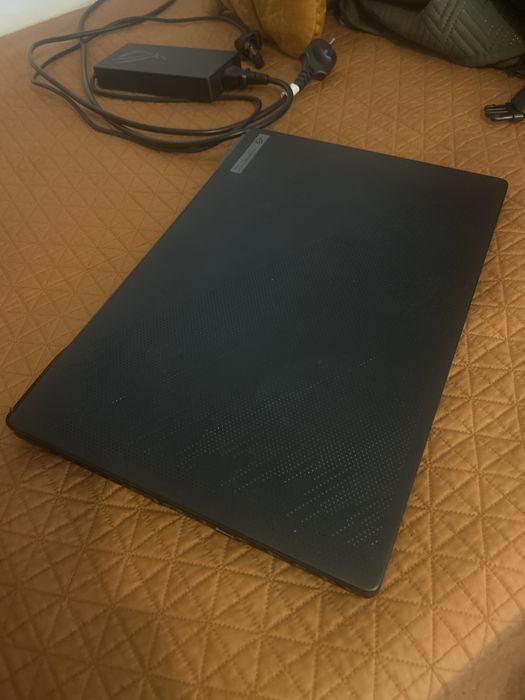 Portatil Asus Rog Zephyrus M16 512gb 16gb ram 3050ti