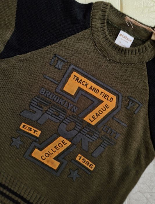 Теплий светр Туреччина хлопчик 2,5-3 р батнік світшот кофта