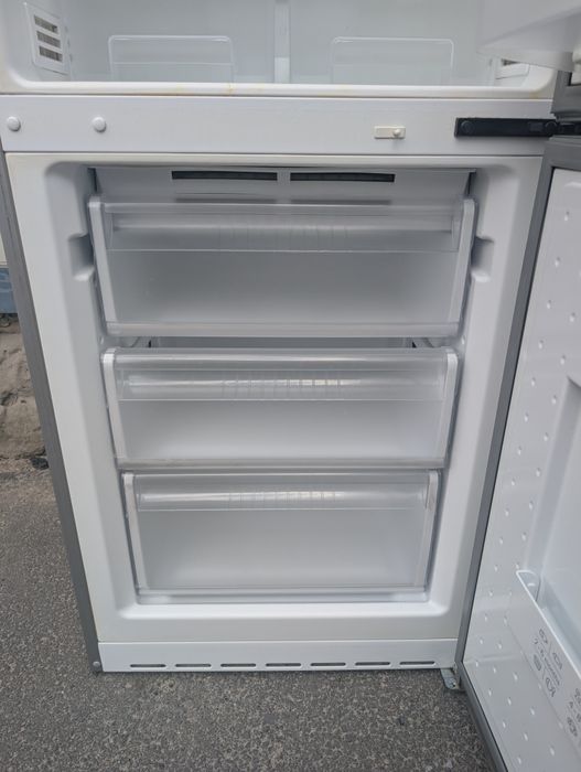 Холодильник Siemens noFrost 185/60/60