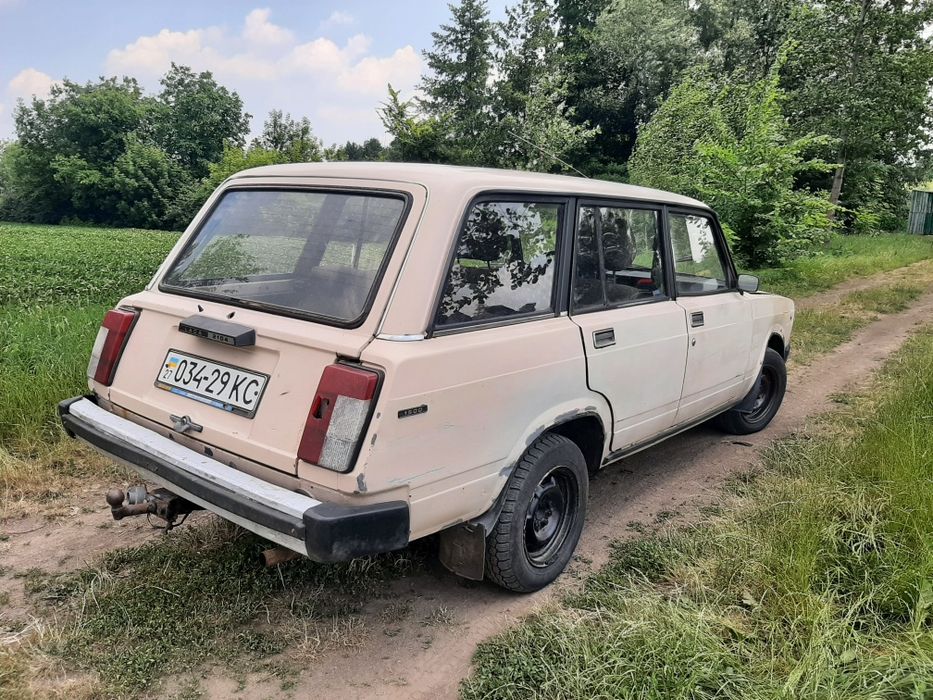 Продам Ваз 2104 бензин