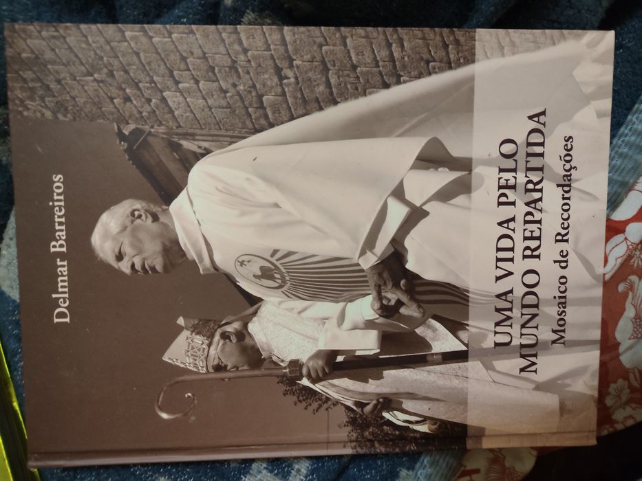 Livro "Uma Vida pelo Mundo Repartida" – Padre Delmar Barreiros (Capa Dura)