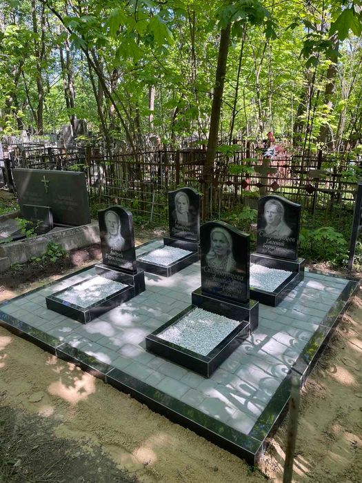 Памятники гранитные
