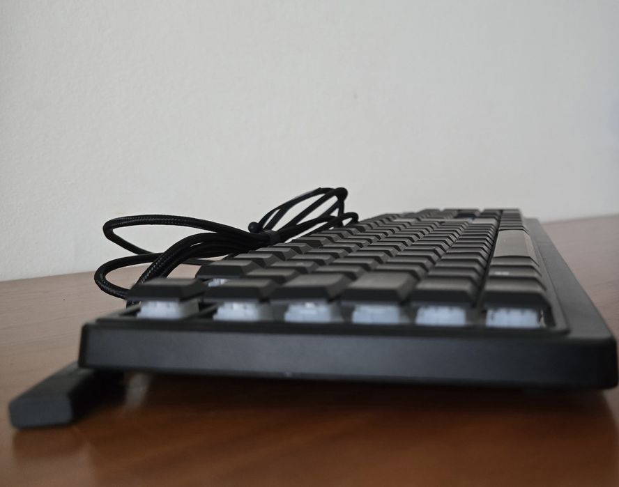 Razer Ornata V3 (Layout PT) -Como Novo (C/ Caixa)