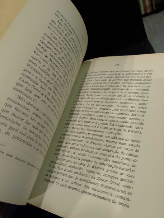 Manual de Economia Política - Pedro Soares Martínez (Volumes I e II)