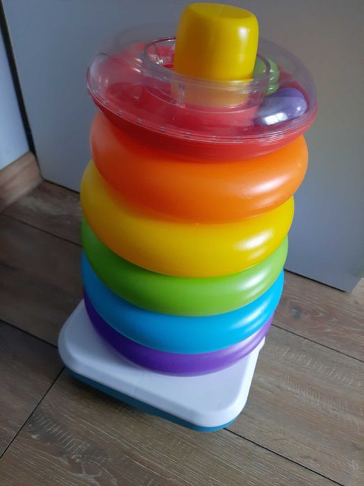 Fisher-Price Gigapiramidka z kółek