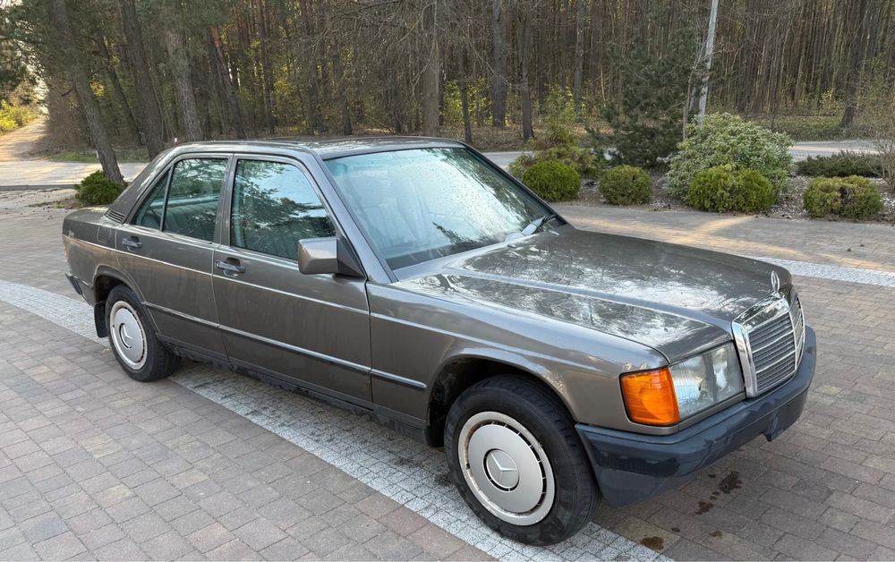 Mercedes 190 2litre benzyna Zadbany