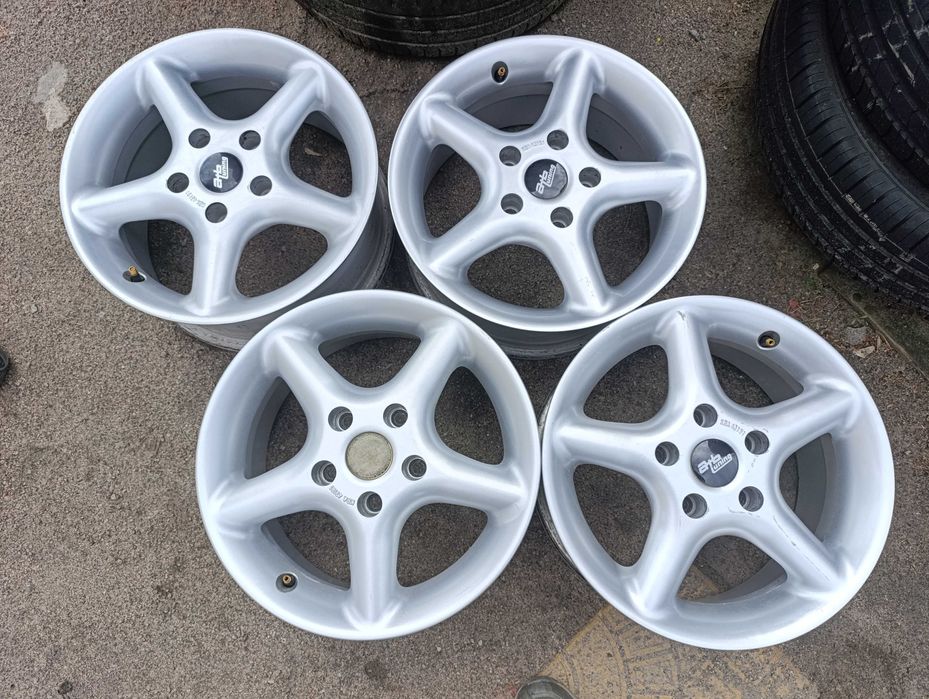 Диски литі r15 5*114.3 Toyota Corolla Camry Auris Renault Honda Mazda