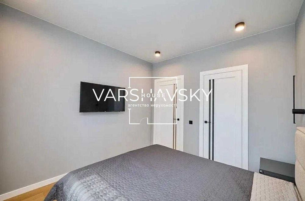 Продаж 1к квартири з ремонтом  ЖК «Варшавський Плюс» Виговського 40/12