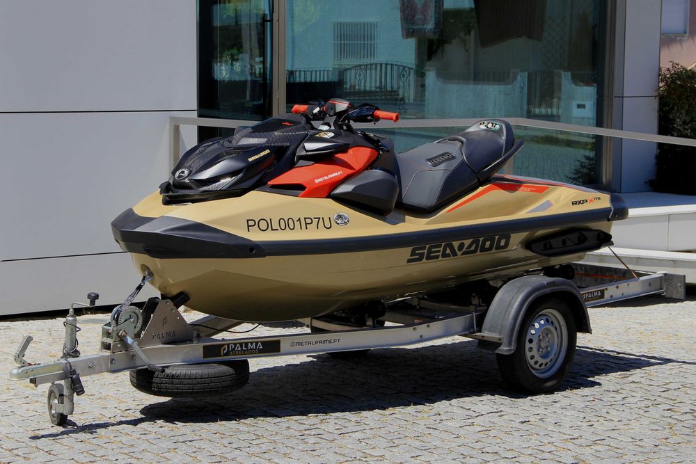 Sea Doo RXP-X 325 RS - Desde 310€/mês
