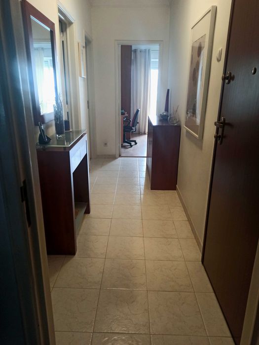 Vende-se t2 centro Odivelas