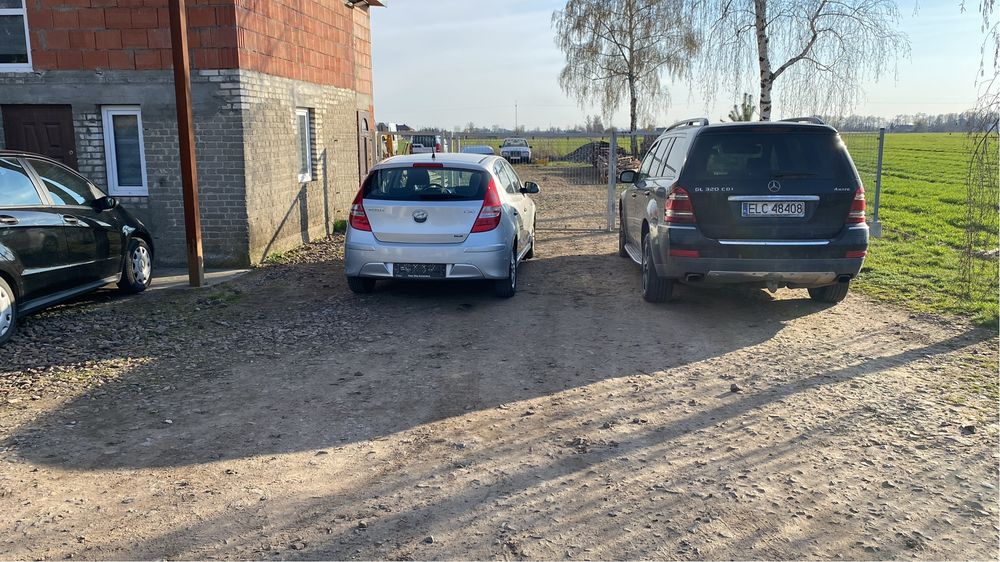 Hyundai i30 blue