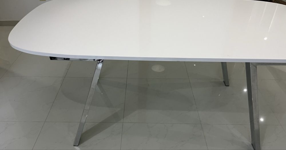 Mesa de sala jantar