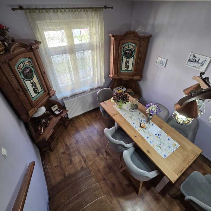 Mieszkowice. Klimatyczne mieszkanie w śródmieściu. I piętro. kominek.