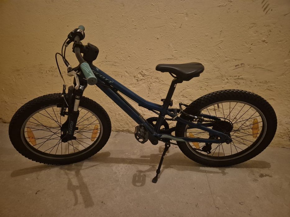 Scoot Contessa 20