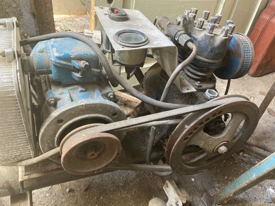 Повітряний компресор з реле РРТ-32