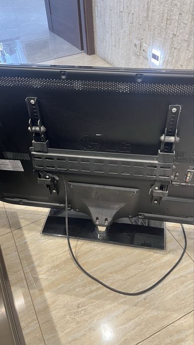 Telewizor LG 42 cale