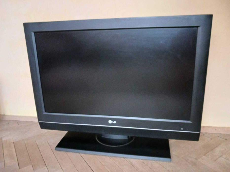 Telewizor LG 32LC51 HDMI Stan dobry