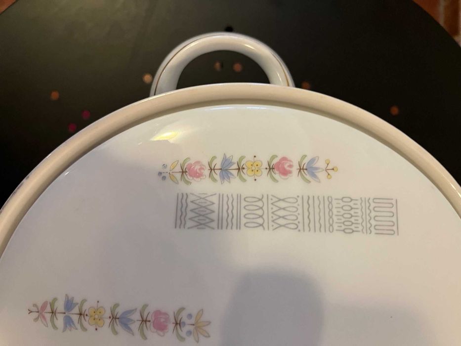 Porcelanowa waza na zupę, Bawaria