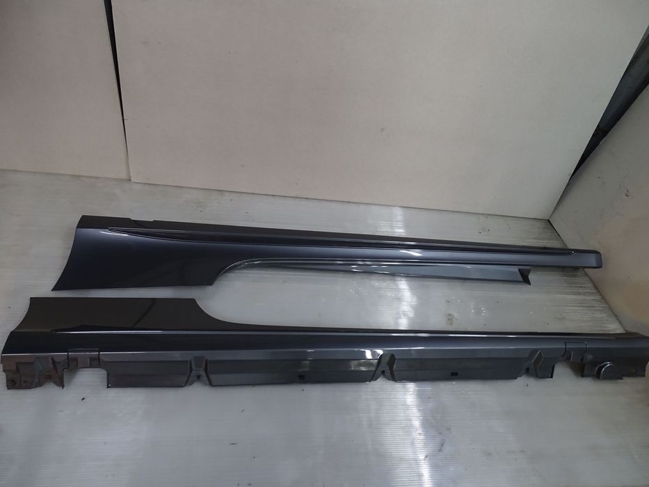 MERCEDES C-KLASA W205  Coupe AMG  Listwy progowe