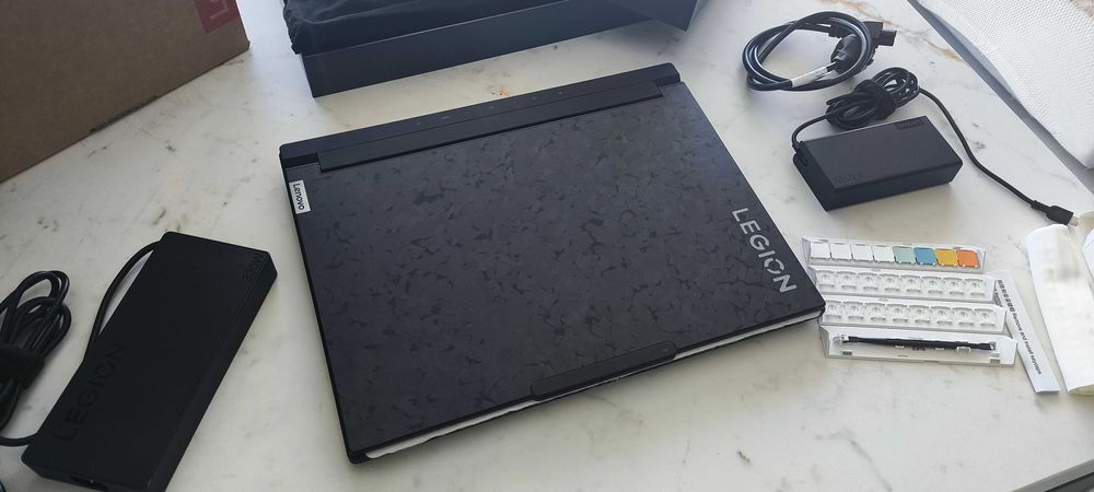 Lenovo Legion 9i - RTX 4090 - 64GB Ram