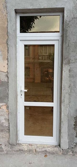 Двері пластикові металопластикові доступна ціна швидкі терміни