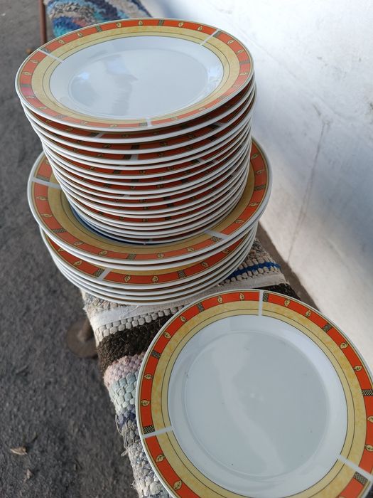 Продам набор посуды