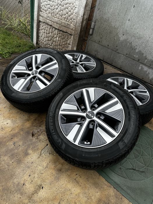 Диски 5/114,3 R16 +Зимові Шини Kia Ceed CeratoHyundai I30 i40 Mazda3 6
