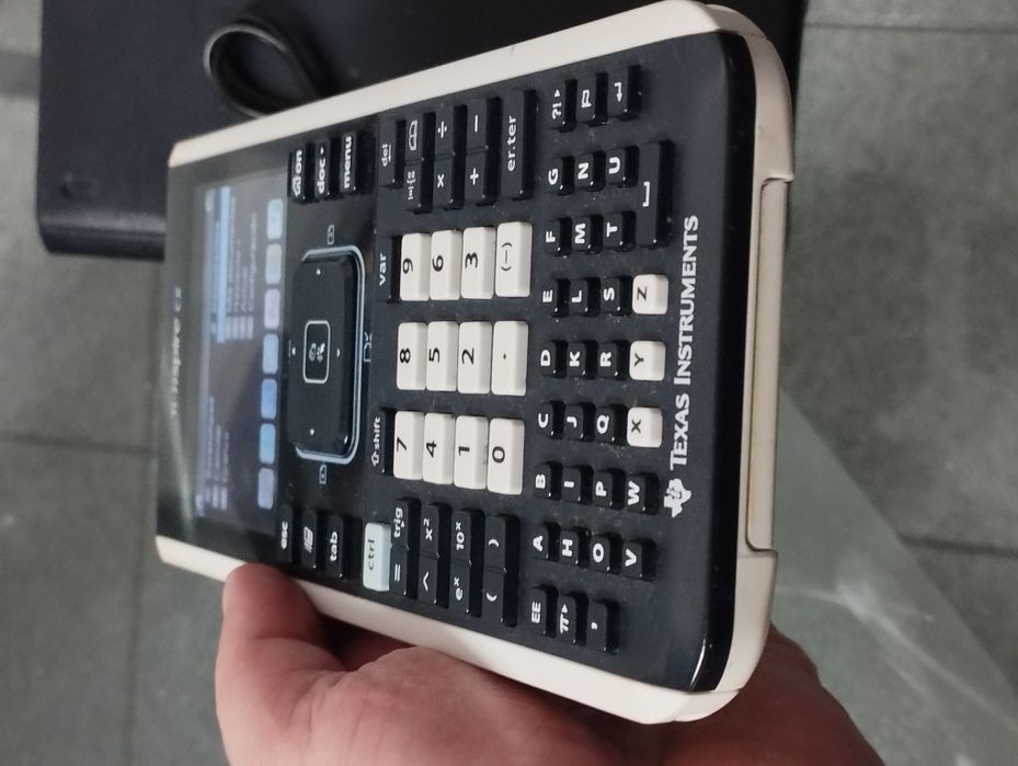 Calculadora Gráfica Texas Instruments Ti-nspire cx